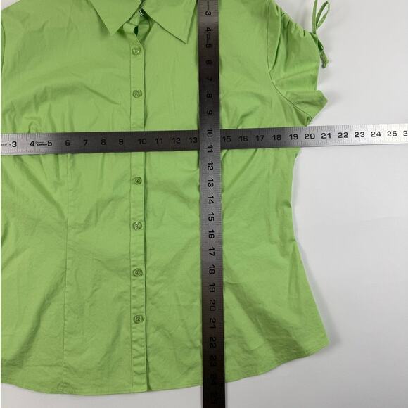 Y2K Green Slim Fit/Fitted Button Up with Cinched/String Tie Sleeves - Picture 6 of 8
